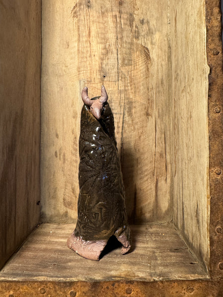 Wyrdian  185 - a ceramic home guardian